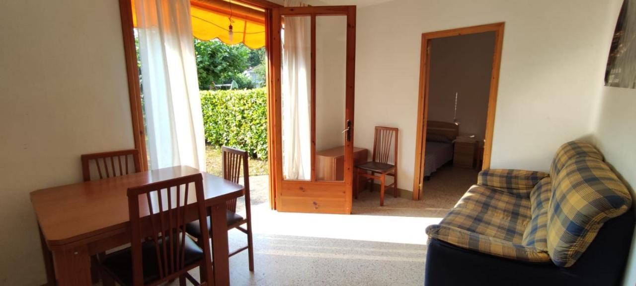 Apartaments Les Voltes Les Preses ภายนอก รูปภาพ