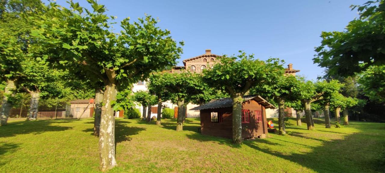 Apartaments Les Voltes Les Preses ภายนอก รูปภาพ