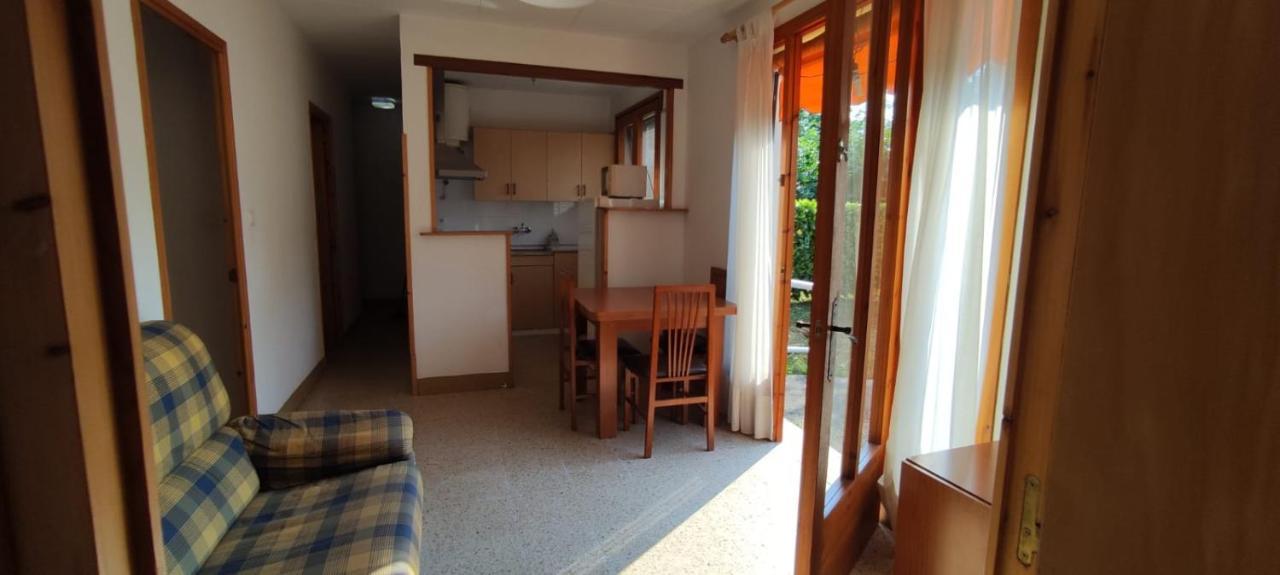 Apartaments Les Voltes Les Preses ภายนอก รูปภาพ