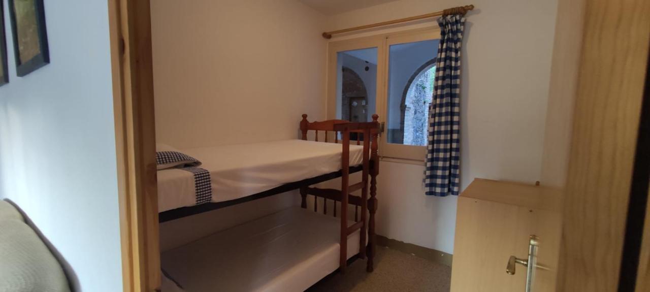 Apartaments Les Voltes Les Preses ภายนอก รูปภาพ